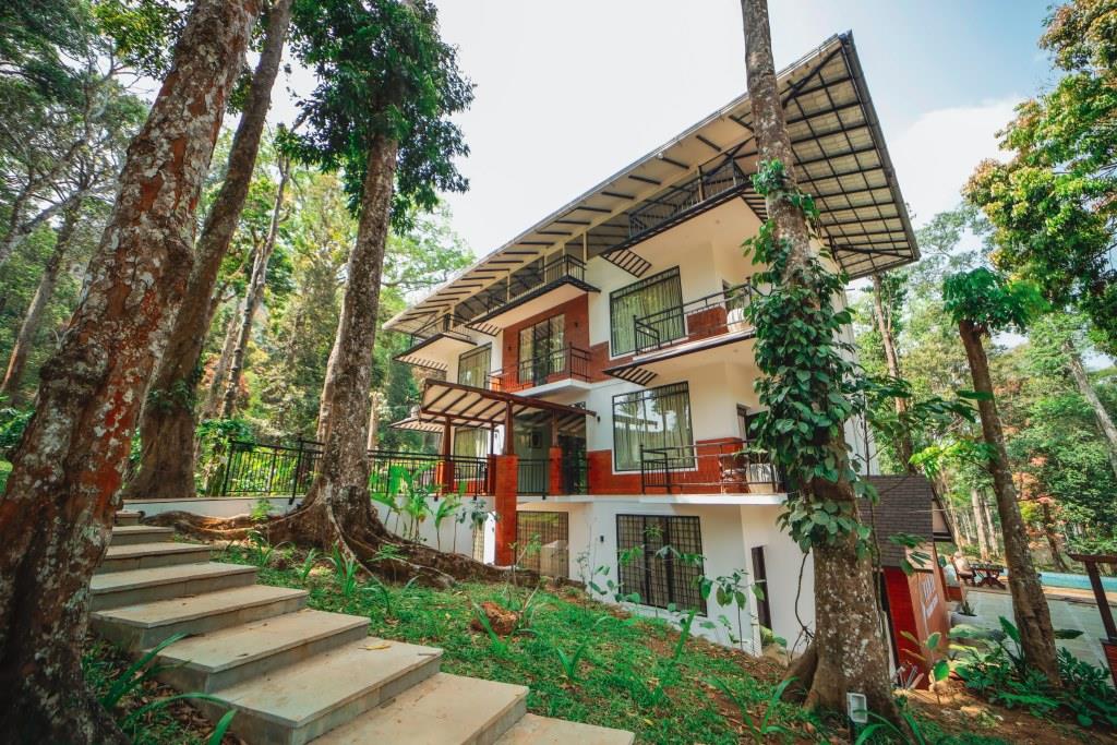 Vanya Holiday Resort