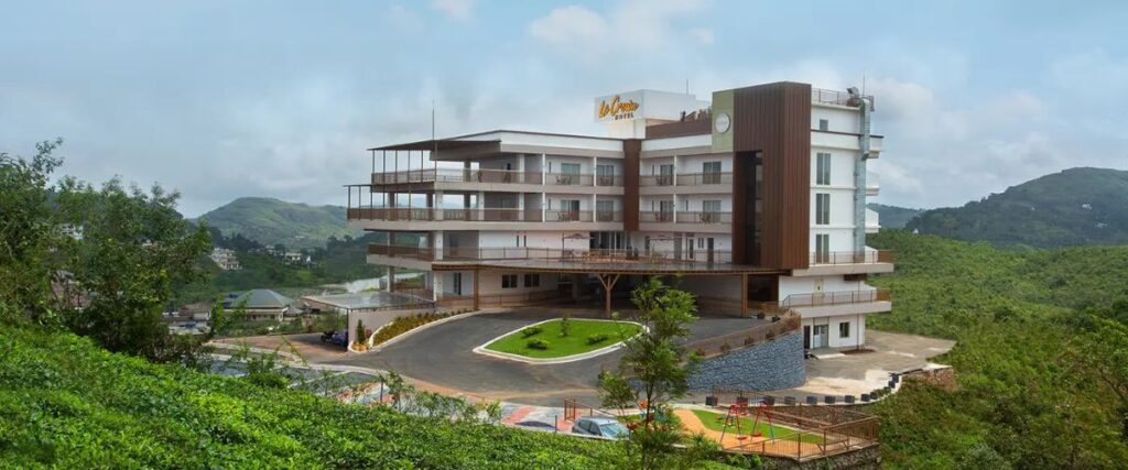 Le Crown Hotel Vagamon
